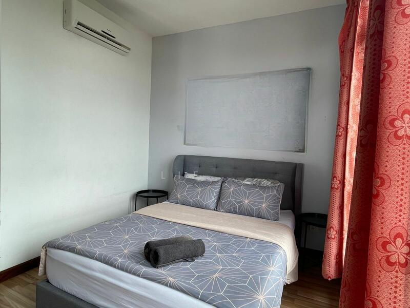 Shaftsbury Residence - 4