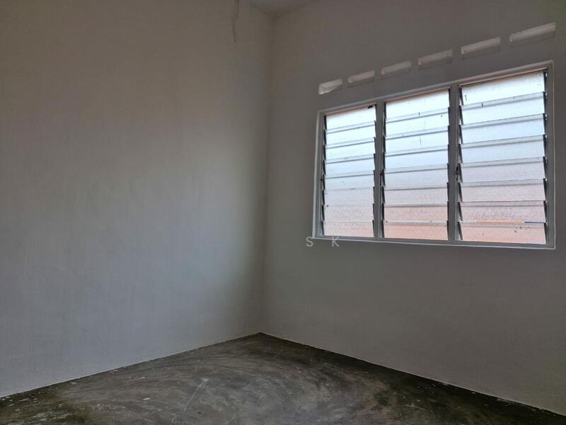 Taman Pulai Utama - 5