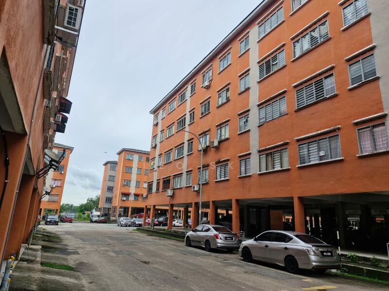 Taman Pulai Utama - 1