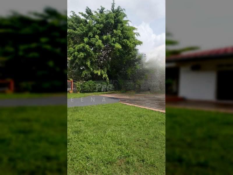 Non Bumi Corner Bungalow 2 Storey Seksyen 3 Shah Alam - 3