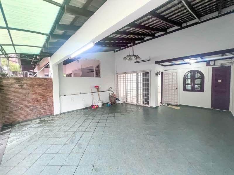 Taman Megah - 2