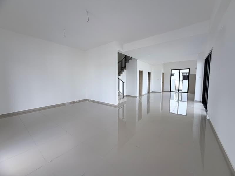 BAE B Bandar Dato Onn - 1