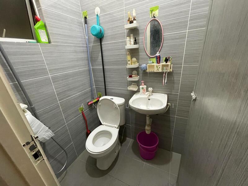 Taman Puchong Intan - 4