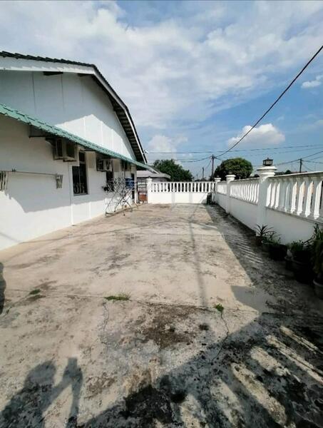 Taman Universiti - 2