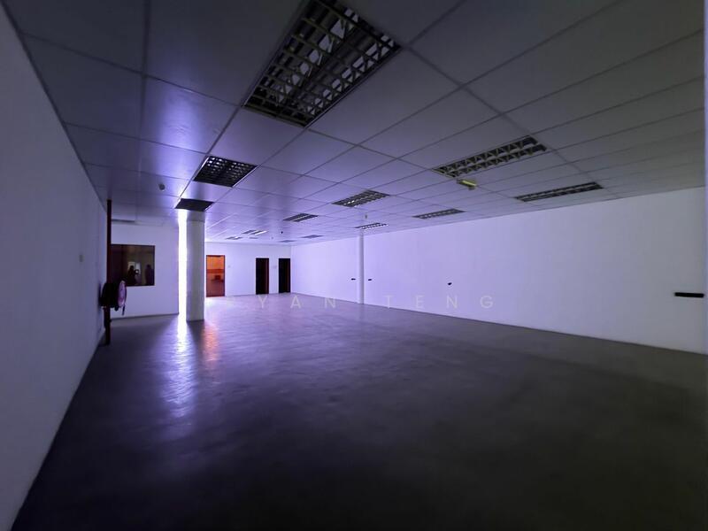 FACTORY SALE 115k BUILD UP WORTH BUY UNIT VIEW TO OFFER - 1