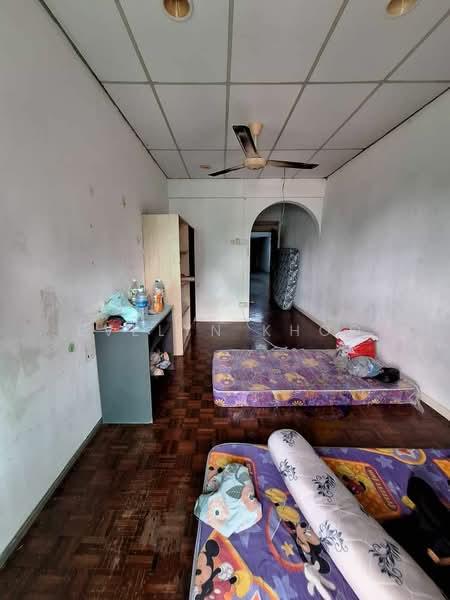 Merdeka View Apartment - 3