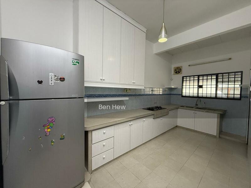 Lorong Sungai Batu - 4