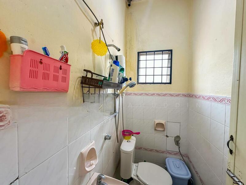 Laman Lili Nilai Impian - 5