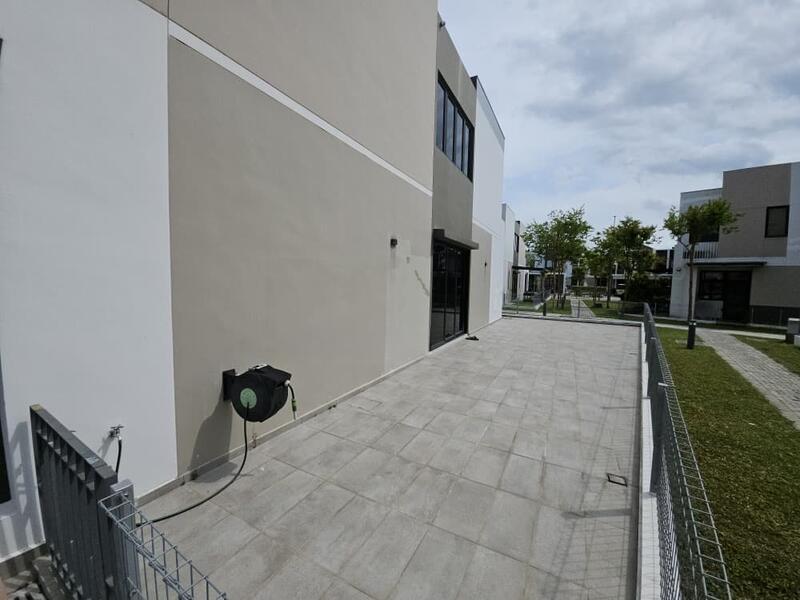 Ehsan Jaya Ehsans Jayas - 4