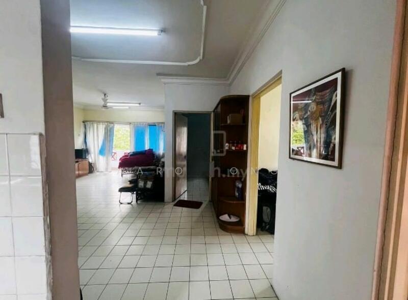 Kenari Apartment - 1