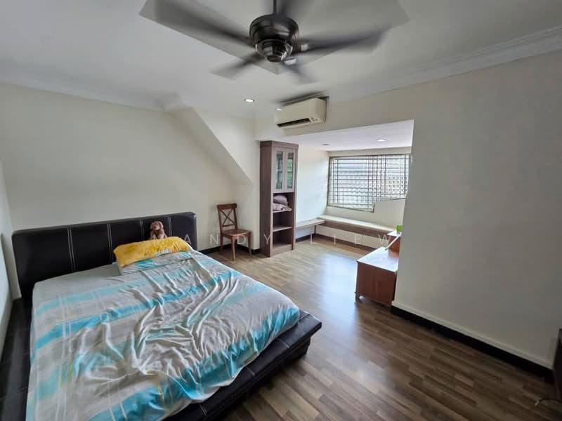 Bandar Menjalara - 4