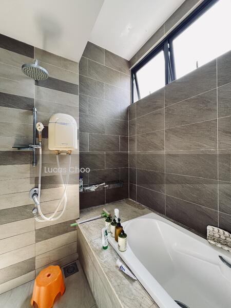 16 Quartz @ Melawati - 4