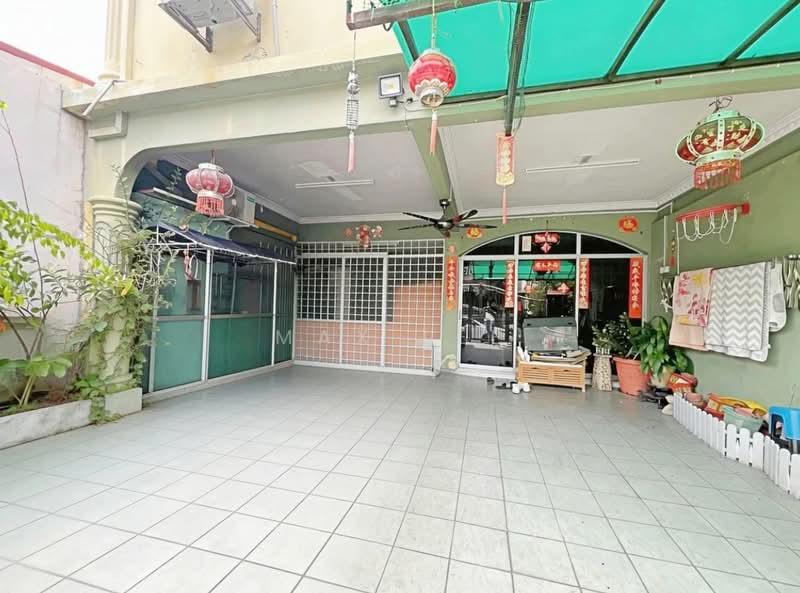 Taman Megah - 5