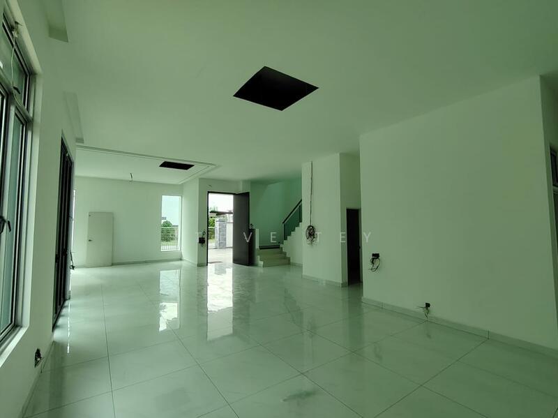 Nusa Duta 1 @ Semi D - 2