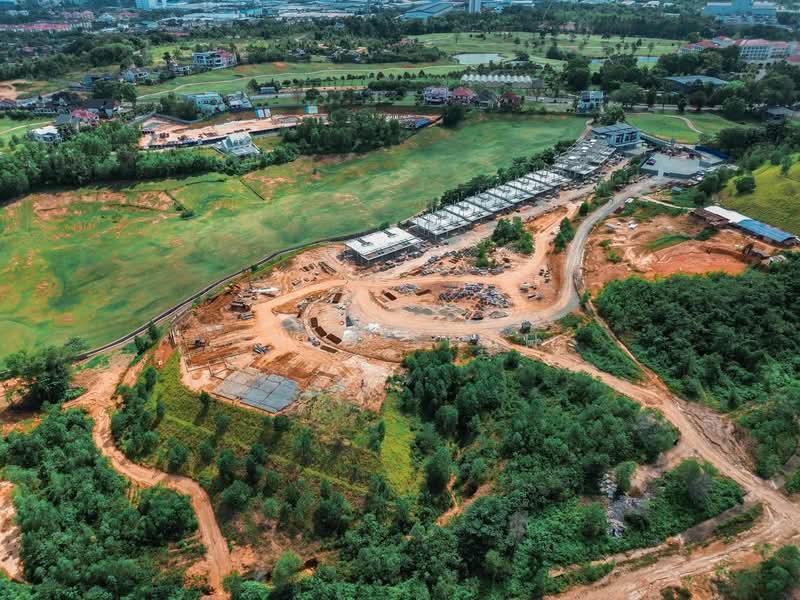 Golf view Bangi - Exclusive high net worth neighbourhood - 2