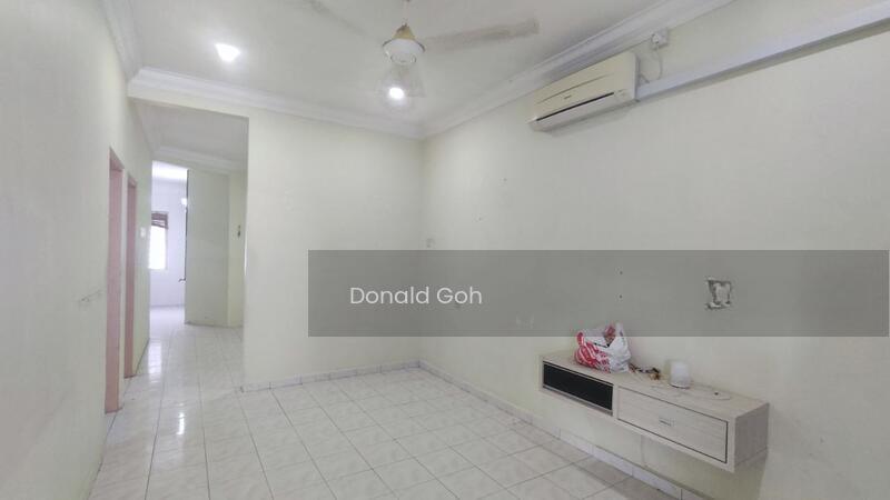 Gunung Rapat Single Storey Terrace House For Sale - 2