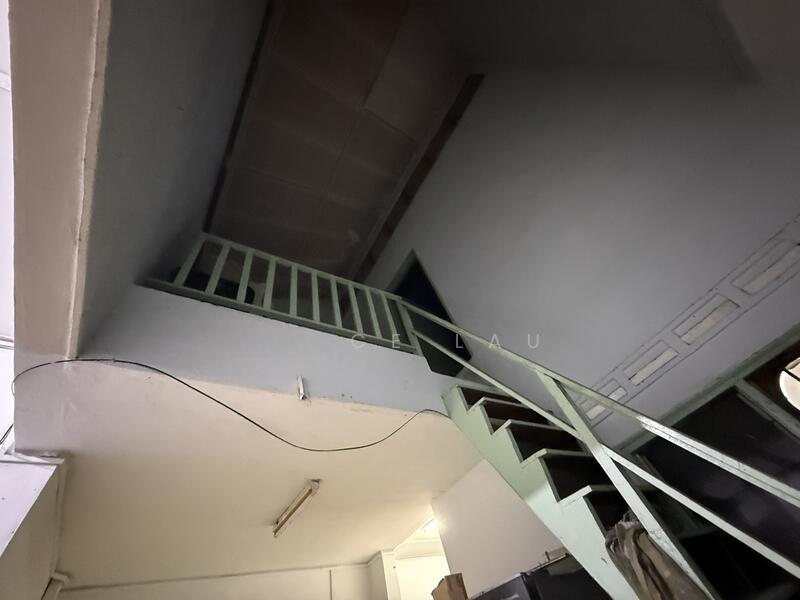 Taman Johor Jaya - 5