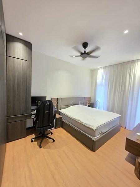 Precinct Arista 2 @ Taman Gaya - 4
