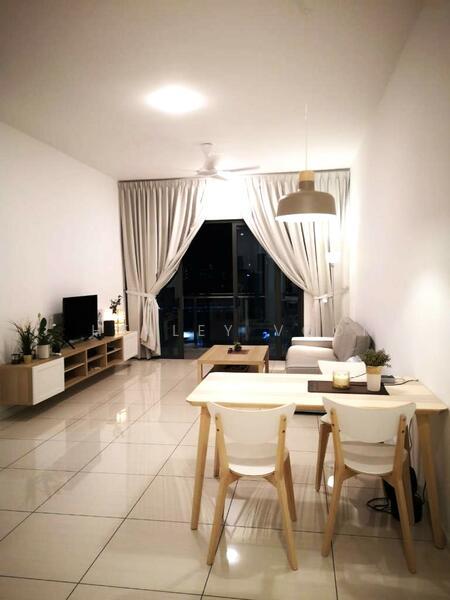 Queens Residences Q1 @ Queens Waterfront - 1