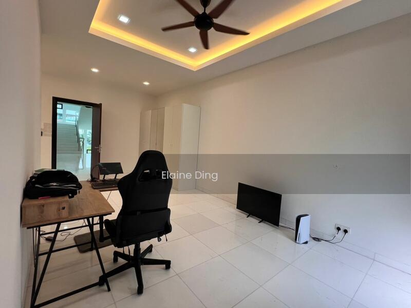 Bluwater Estate - 2
