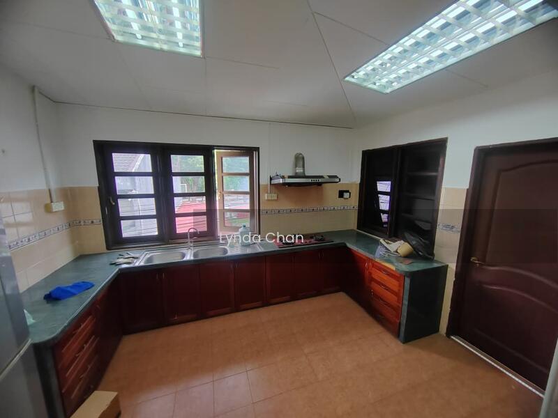 2.5 Storey Semi-D, Pantai Jerjak Bayan Lepas Penang - 4