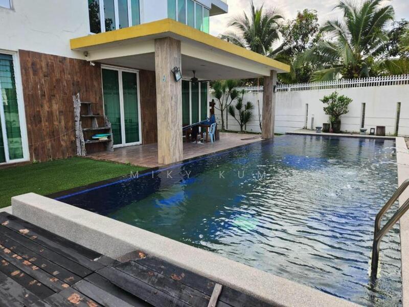 Bandar Tun Hussein Onn - 4