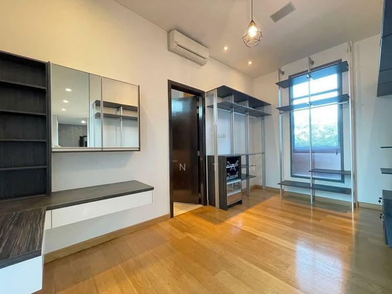 Country Heights Damansara - 3