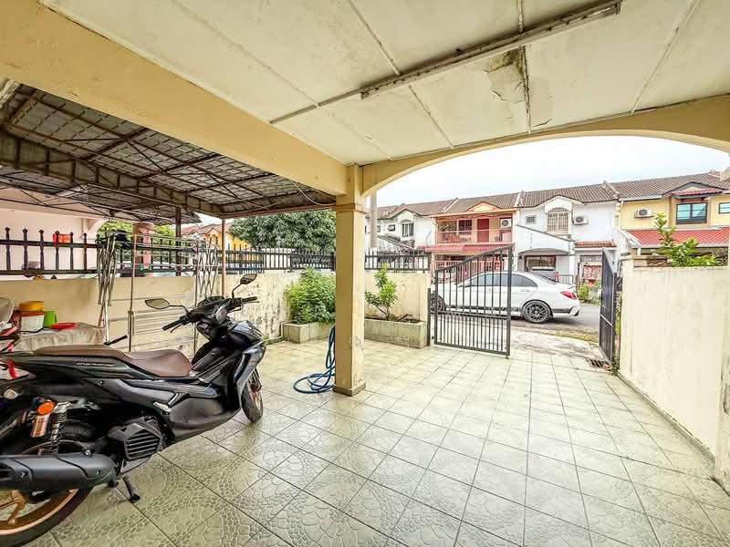 Taman Sri Indah - 3