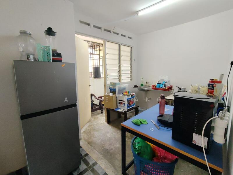 Taman Pulai Utama - 5