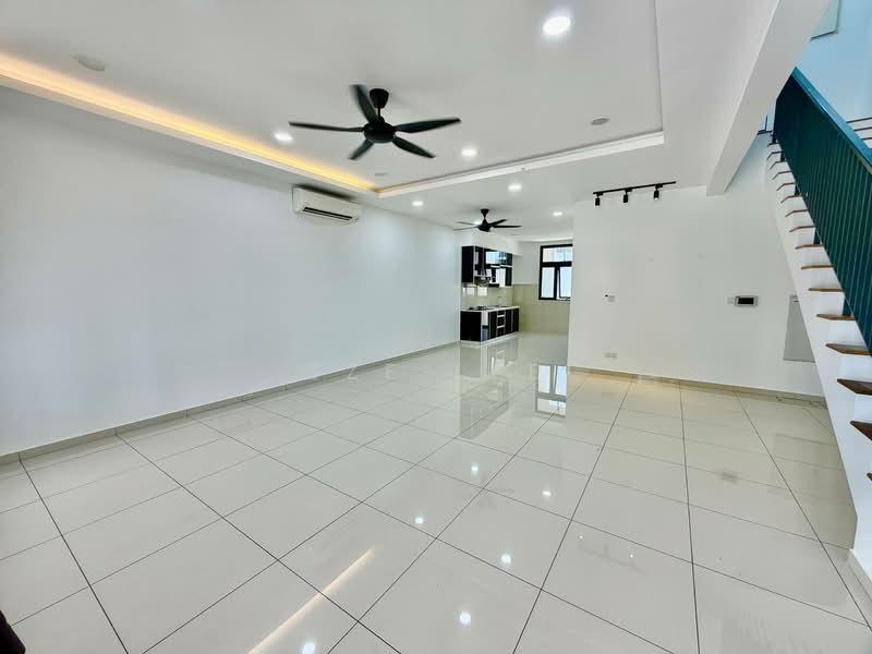 Sunway Citrine Lakehomes - 3