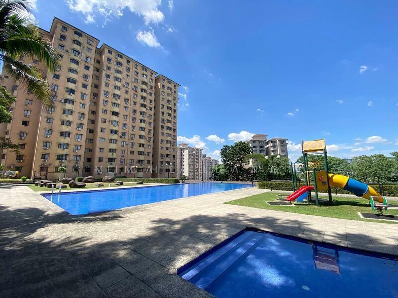 Aman Puri Apartment - 1