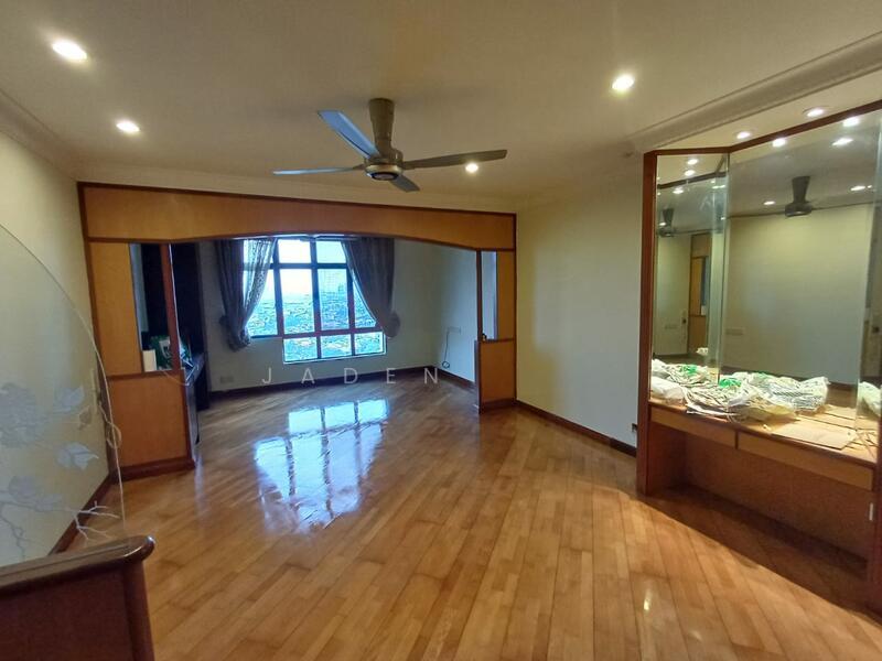 Maxwell Towers - 5