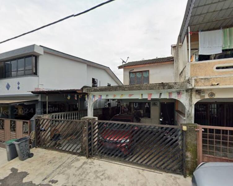 Jalan 28, Taman Kluang Barat - 1