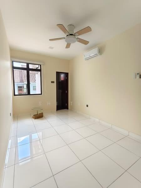 Bandar Dato Onn - 3