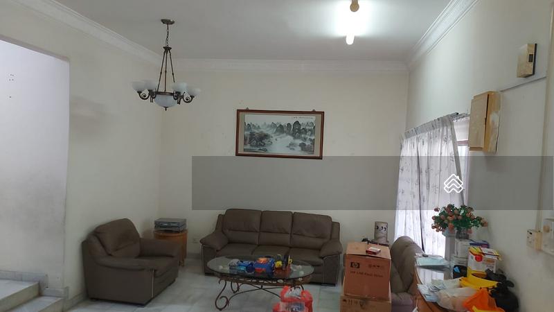 Terrace house at Bukit Jelutong - 2