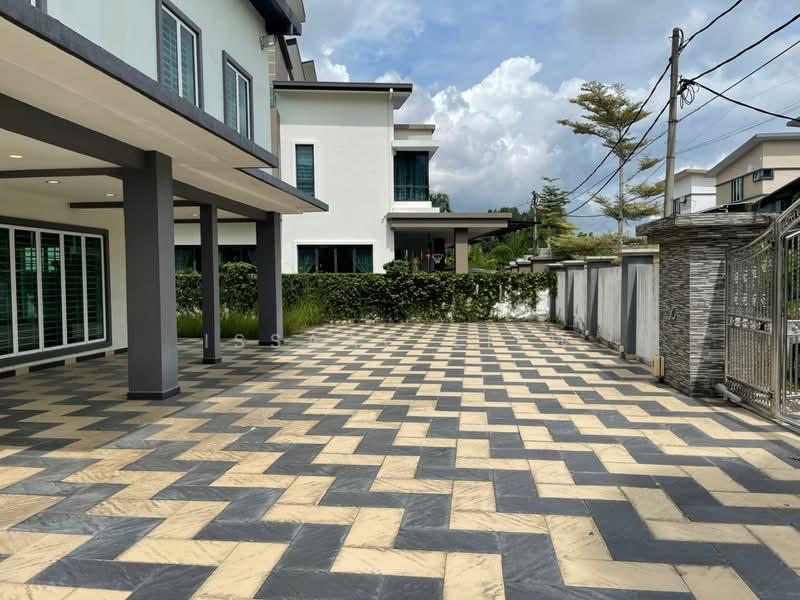 Taman Desa Meringin - 2