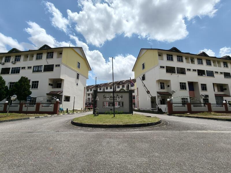Summer Park Townhouse @ Seri Alam - 3