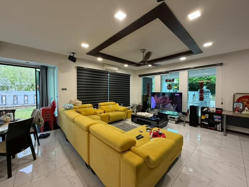 Austin Perdana Austins Perdanas - 5