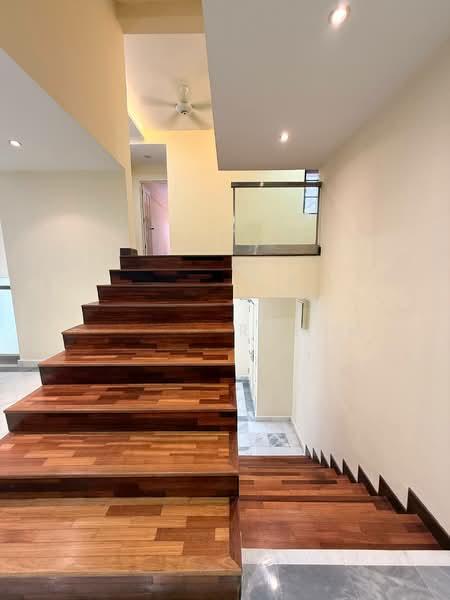Ampang 971 - 4