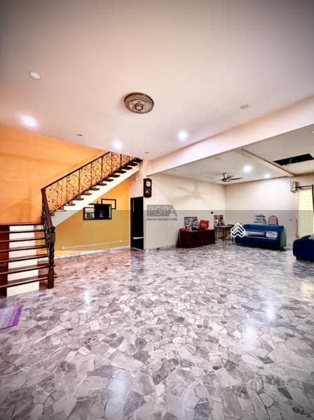 Double-Storey Bungalow on Expansive Land in Pulau Tikus. - 5