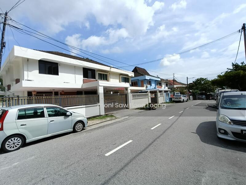 Semi D 2 storey, Batu Uban Sungai Nibong - 1