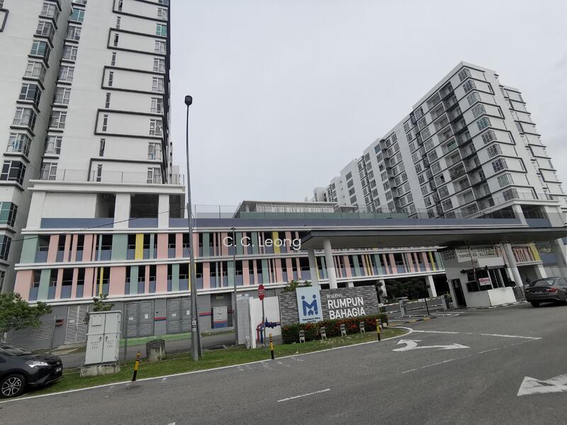 Residensi Rumpun Bahagia (Residensi Melaka Tengah 1) - 1