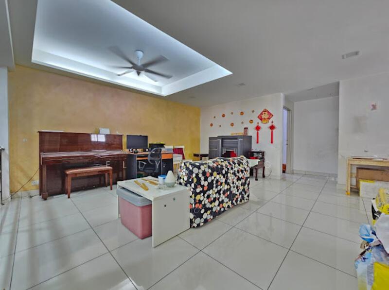 Taman Pertama - 3