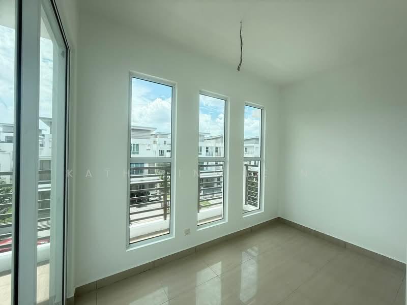 Regency Parc - 3