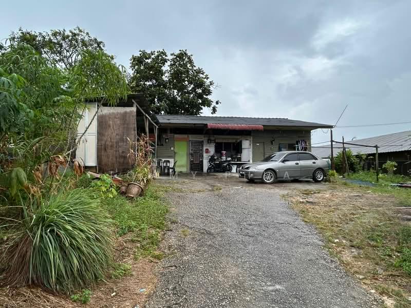 Jalan Balai Raya, Kampung Pasir Gudang Baru, Pasir Gudang - 1