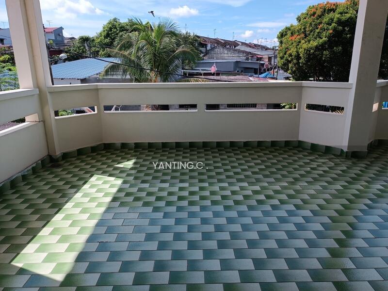 FAR EAST (ULU TIRAM) SDN BHD - 5