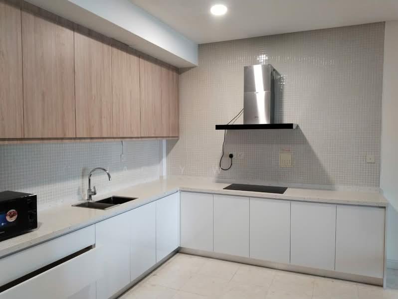The Capsquare Residences - 3