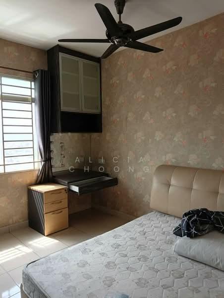 Pearl Avenue - 4