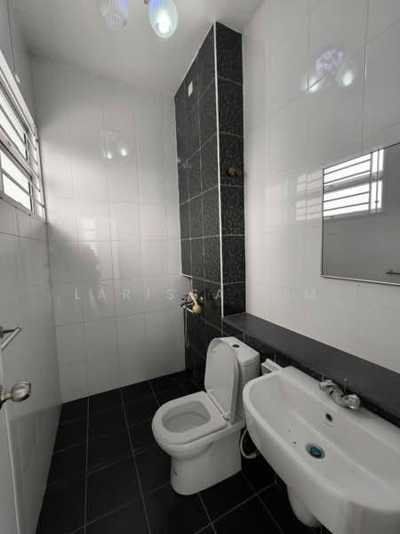 Full Loan Link Bungalow @ Mutiara Rini - 5