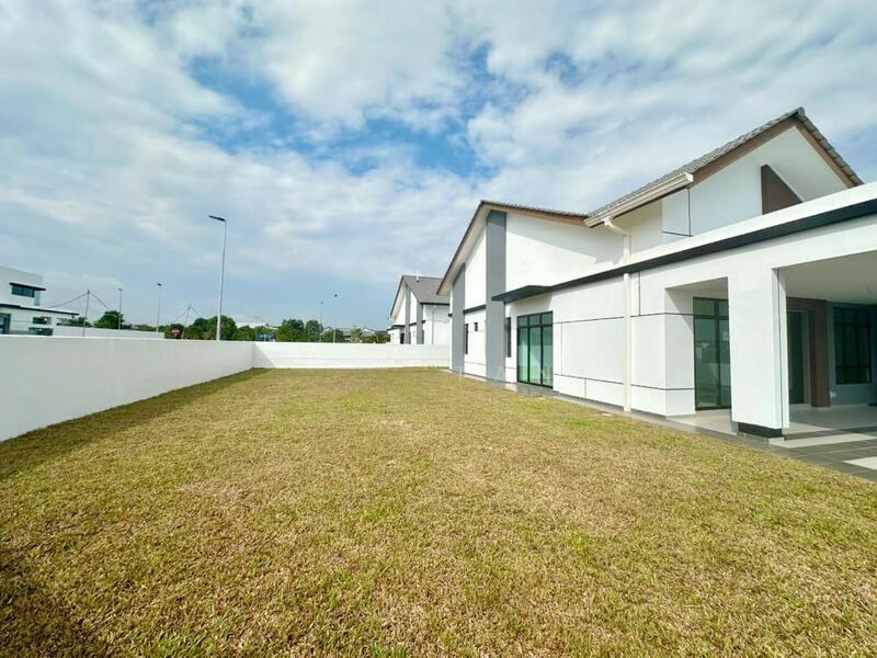 BANDAR PUTRA KULAI (1B03 ARCELA) - 2